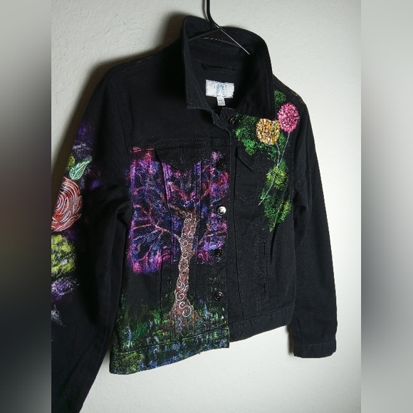 Jacket - Picture 9 of 10